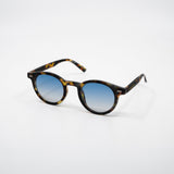 Sunglasses with turtle pattern