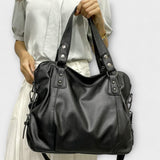 Cécile. - Elegantna Hobo torba