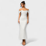 Ione - Bodycon haljina s otvorenim ramenima i volanima