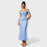 Ione - Bodycon haljina s otvorenim ramenima i volanima