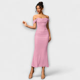 Ione - Bodycon haljina s otvorenim ramenima i volanima