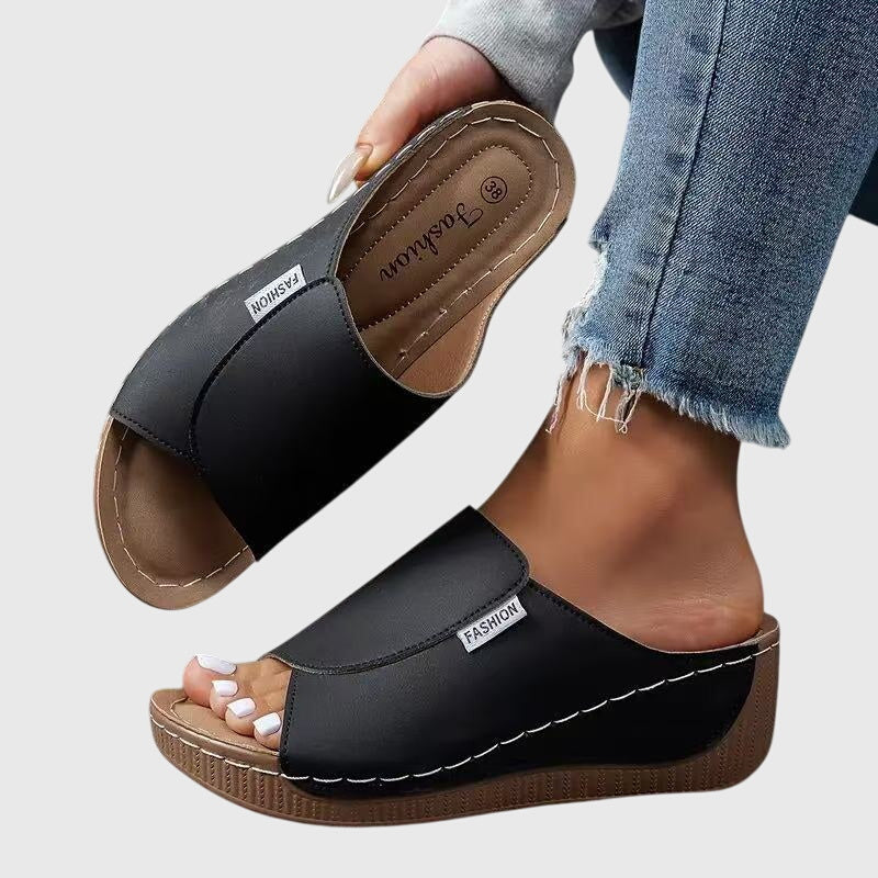 Esther™ | Stylish orthopedic sandals